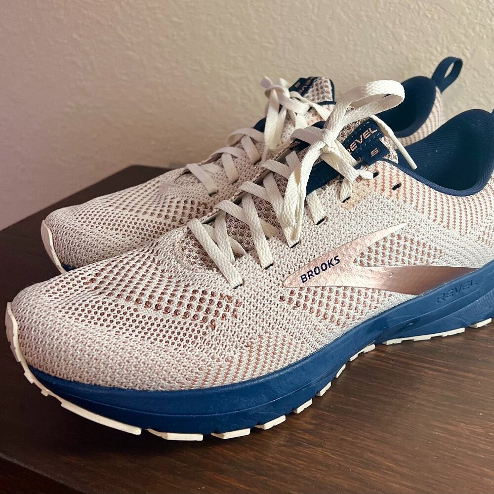 Brooks Women's Revel 5 Running Shoes